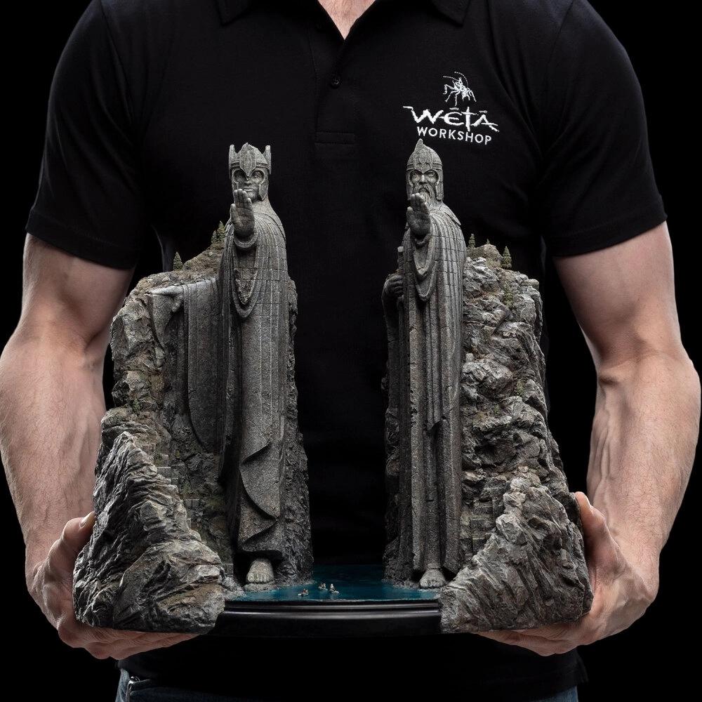 The Argonath Limited Edition WETA WORKSHOP